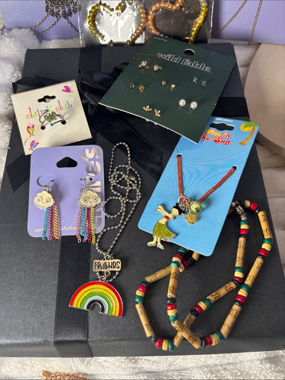 Girls Jewelry Bundle - Picture 2 of 5